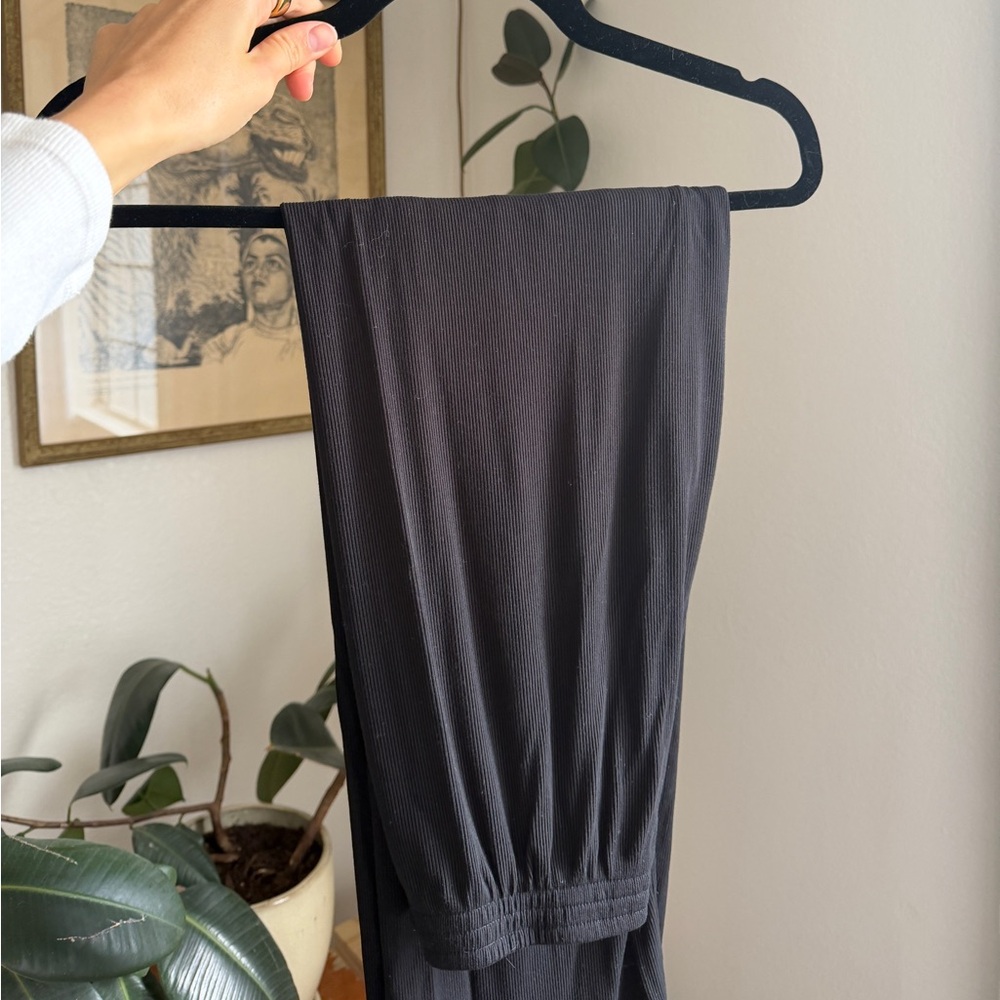 Aritzia Luxe Lounge Tomorrow Pant in Black, Set of 2